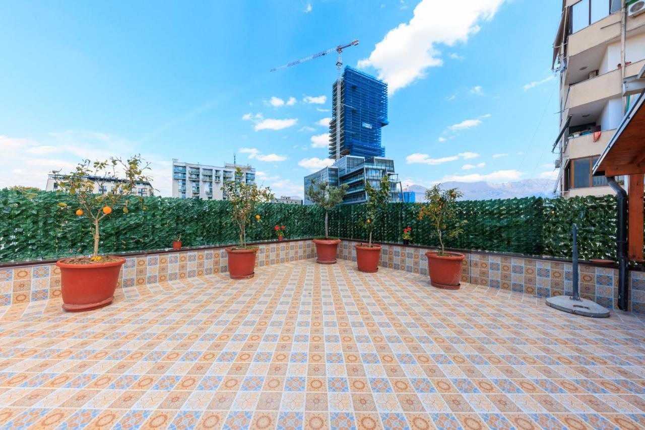 Syncron Centre Skyline Rooftop Tirana Apartments Exteriör bild